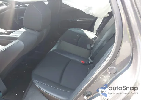 2019 Honda Civic Sport z USA, uszkodzony, nr VIN 2HGFC2F80KH526865